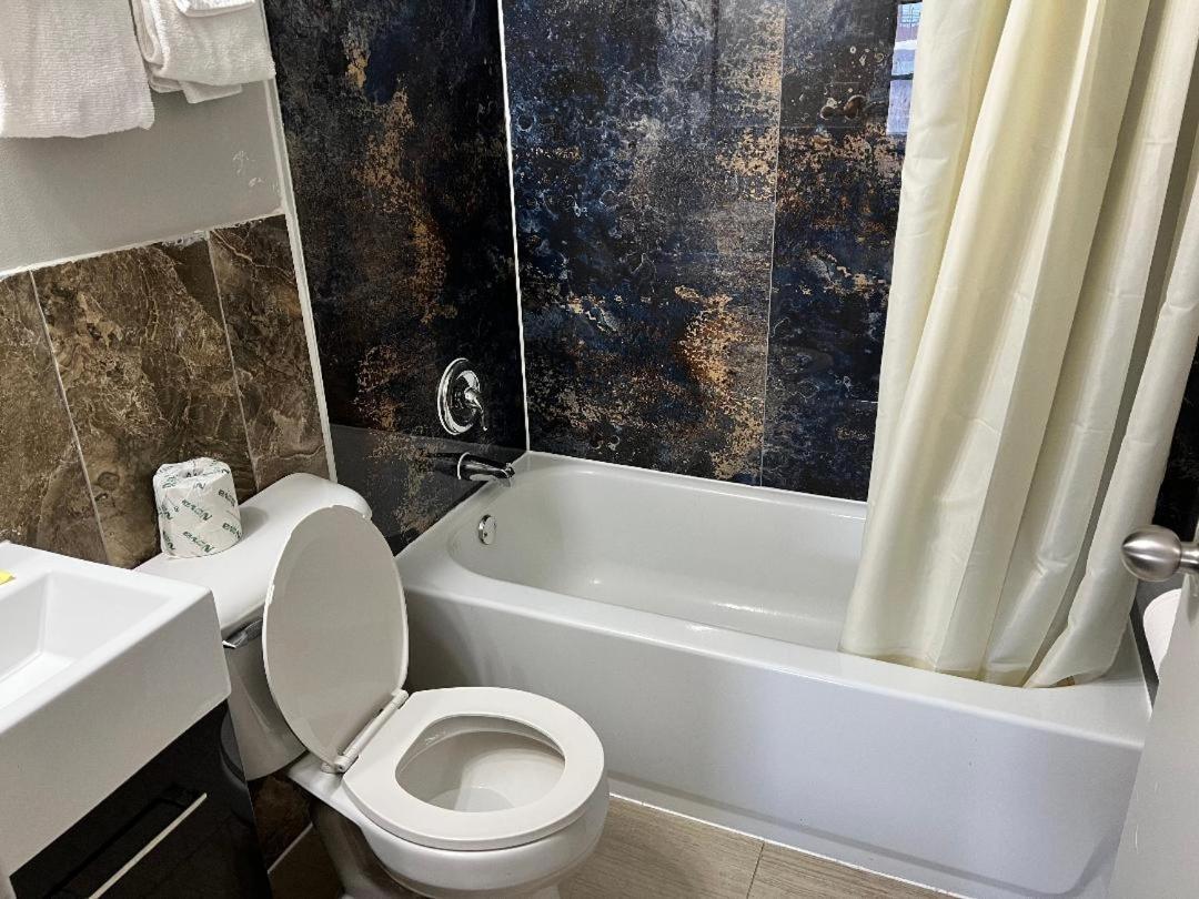 Miami Inn & Suites Oak Lawn Eksteriør billede