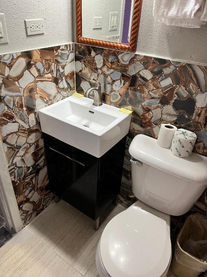 Miami Inn & Suites Oak Lawn Eksteriør billede
