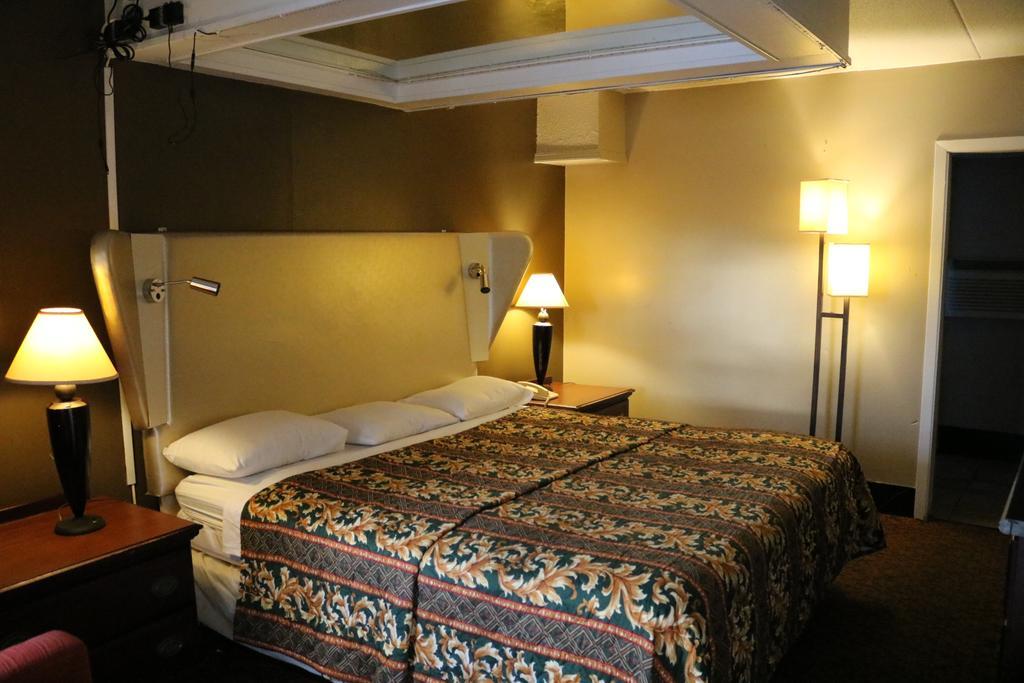Miami Inn & Suites Oak Lawn Eksteriør billede