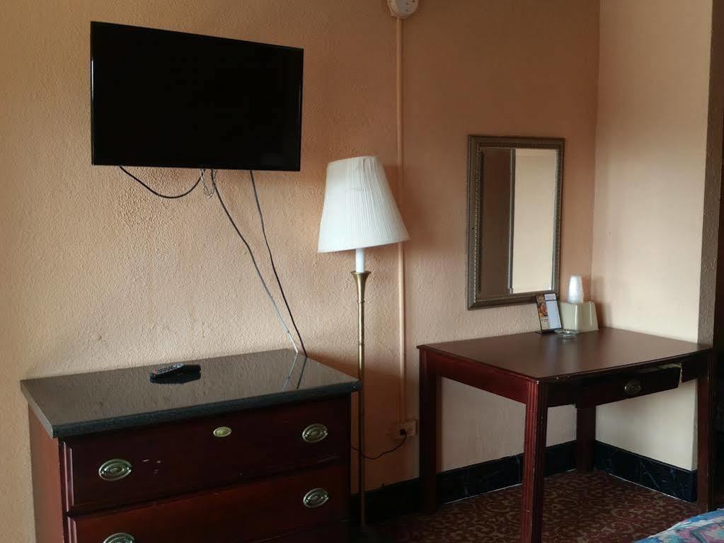 Miami Inn & Suites Oak Lawn Eksteriør billede